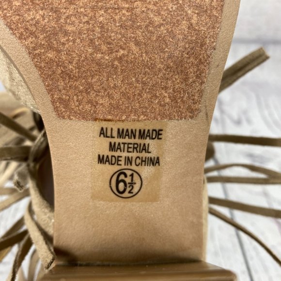 Soda Peep Toe Fringe Bootie Khaki Size 6.5 - Picture 9 of 10